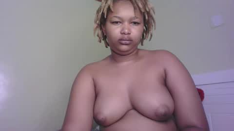 Tracy online show from February 14, 3:22 am