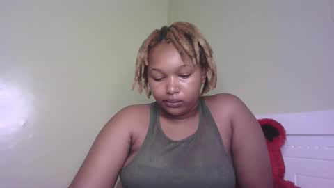 Tracy online show from February 16, 2:21 pm