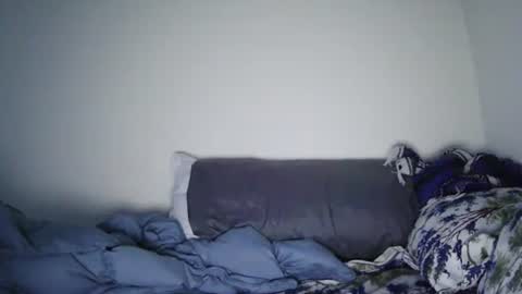 Snapshot of bruc12168 chatting on February 21, 11:44 am Bruc12168 fit slim new makemecum bigdick edging online show from February 21, 11:44 am