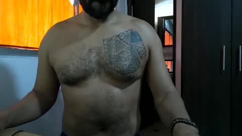 Bruce online show from February 4, 8:06 pm