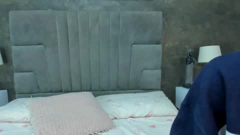 Bruce Hans online show from June 4, 11:38 am