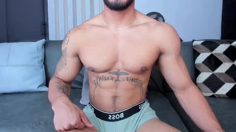 bruce roldan online show from October 10, 1:37 am