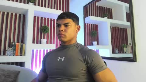 bruce_stroud online show from September 30, 11:04 am