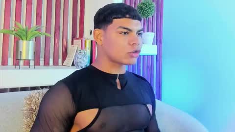 bruce_stroud online show from October 14, 3:29 am