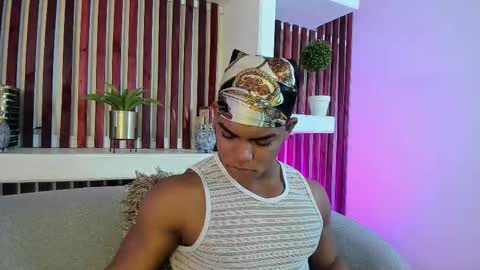 bruce_stroud online show from October 15, 2:55 am