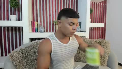 bruce_stroud online show from November 4, 2:54 am