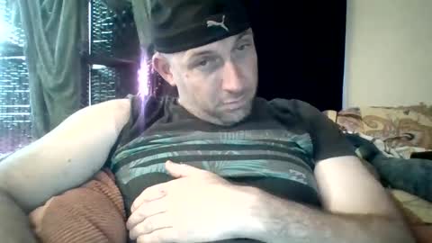 brucejuce666 online show from March 7, 11:18 am