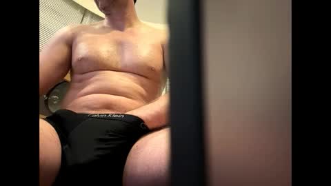 Snapshot of brucelogan80 chatting on May 21, 11:56 pm brucelogan80 online show from May 21, 11:56 pm