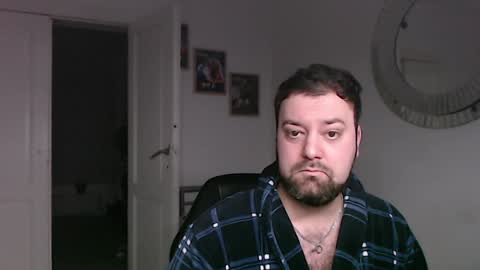 Bruce online show from January 18, 8:30 pm