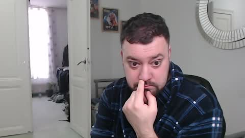 Bruce online show from February 4, 1:48 pm