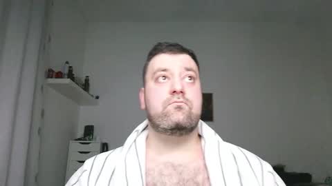 Snapshot of brucemf chatting on February 16, 6:26 pm Bruce online show from February 16, 6:26 pm