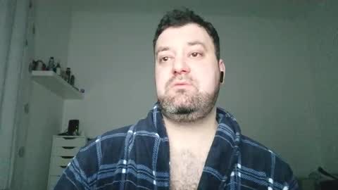 Snapshot of brucemf chatting on February 25, 7:23 pm Bruce online show from February 25, 7:23 pm