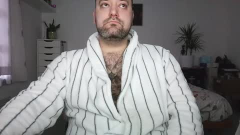 Snapshot of brucemf chatting on March 29, 5:18 am Bruce online show from March 29, 5:18 am