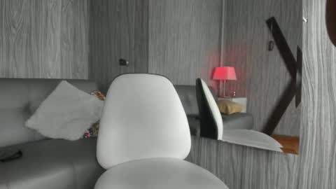 brucesmiith online show from October 12, 9:36 pm