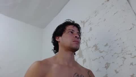 brucewayne1_ online show from December 15, 3:38 pm