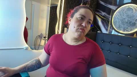 Snapshot of bruja_scarlata chatting on September 9, 11:21 am Bruja SCarlata online show from September 9, 11:21 am