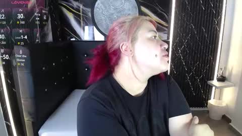 Snapshot of bruja_scarlata chatting on October 4, 10:13 am Bruja SCarlata online show from October 4, 10:13 am