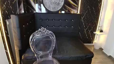 Snapshot of bruja_scarlata chatting on November 8, 10:15 am Bruja SCarlata online show from November 8, 10:15 am