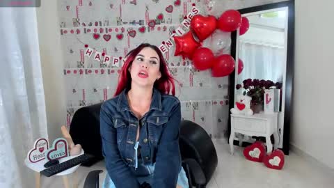 Snapshot of brunaabullock1 chatting on February 14, 12:30 am Bruna Bullock online show from February 14, 12:30 am