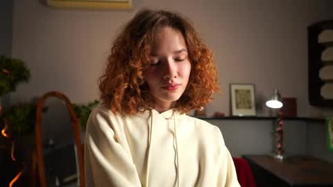 Tess online show from April 23, 2:30 pm