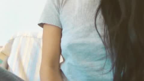 Snapshot of brunela chatting on December 1, 11:48 am brunela online show from December 1, 11:48 am