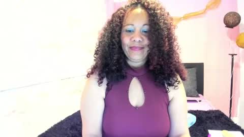 Snapshot of brunette_sasha chatting on February 13, 3:14 pm Sasha Brunette online show from February 13, 3:14 pm
