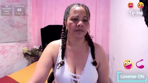 Snapshot of brunette_sasha chatting on September 13, 11:54 am Sasha Brunette online show from September 13, 11:54 am