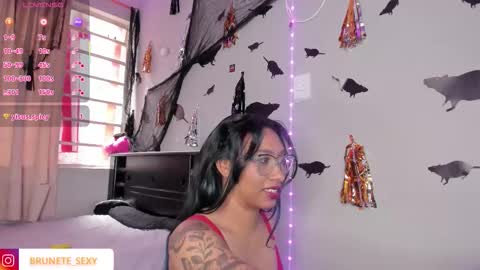 brunette online show from October 21, 5:24 pm