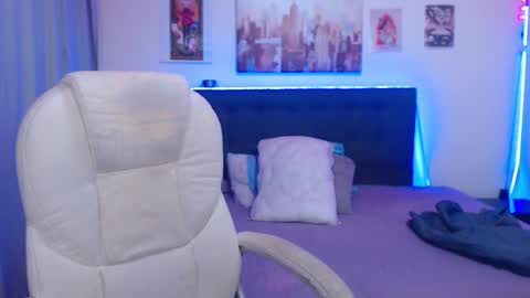 Snapshot of bruno_booss chatting on January 7, 9:39 pm bruno_booss online show from January 7, 9:39 pm