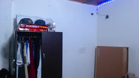 Snapshot of bruno_booss chatting on January 9, 2:58 am bruno_booss online show from January 9, 2:58 am