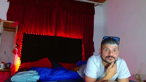 Snapshot of bruno_booss chatting on February 21, 2:56 am bruno_booss online show from February 21, 2:56 am