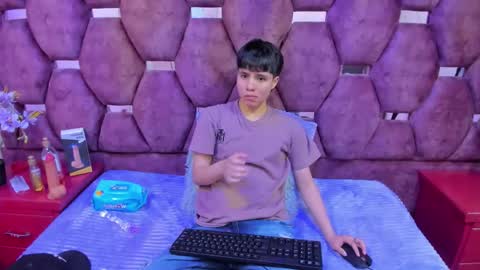 Bruno Cruz online show from October 22, 2:23 am