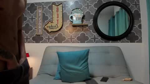 bruno_snow online show from February 19, 1:45 am