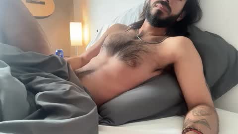 Snapshot of brunobaibe3399 chatting on May 21, 3:41 pm Sebastian online show from May 21, 3:41 pm