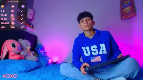 BRYAM INDEPENDENT MODEL online show from December 20, 3:46 am