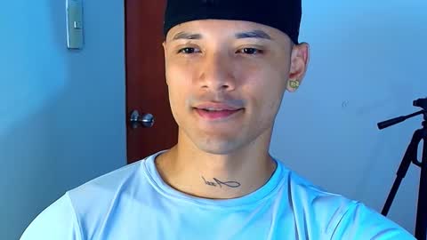 Snapshot of bryan_boy_ chatting on October 8, 4:54 am bryan online show from October 8, 4:54 am