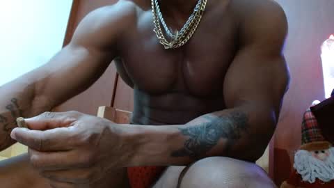 Snapshot of bryan_colen chatting on February 2, 8:30 pm Enjoy the best muscle straws online show from February 2, 8:30 pm