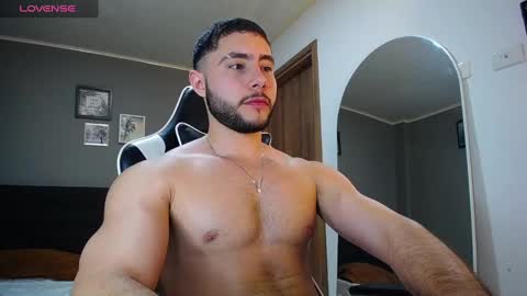 bryan_oficials online show from December 22, 9:33 am