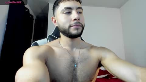 bryan_oficials online show from November 30, 8:35 pm