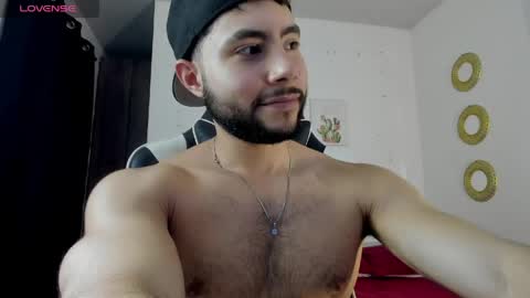 Snapshot of bryan_oficials chatting on May 7, 3:12 am bryan_oficials online show from May 7, 3:12 am