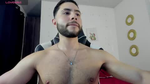 Snapshot of bryan_oficials chatting on May 8, 1:22 am bryan_oficials online show from May 8, 1:22 am