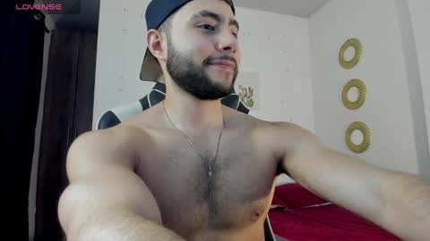 Snapshot of bryan_oficials chatting on May 30, 11:46 pm bryan_oficials online show from May 30, 11:46 pm