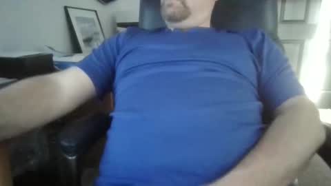 bryanbrwn2001 online show from January 2, 7:51 pm