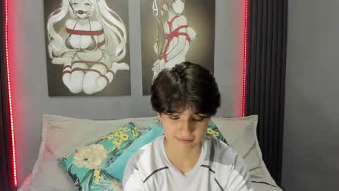 Snapshot of bryce_evans chatting on November 10, 3:00 pm B R Y C E online show from November 10, 3:00 pm