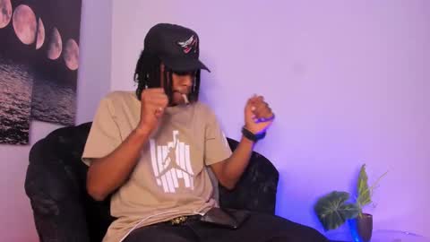 Bryxon  online show from September 28, 4:56 pm