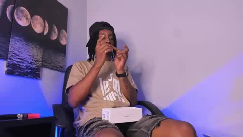 Bryxon  online show from October 4, 4:16 pm