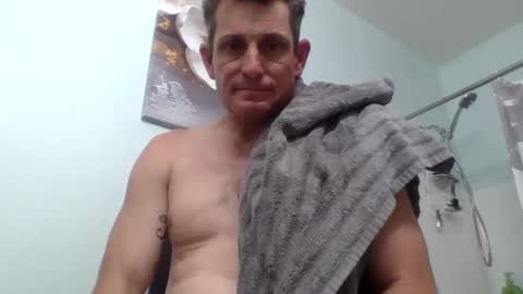 Snapshot of btownstud chatting on June 11, 4:16 pm btownstud online show from June 11, 4:16 pm