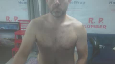 Snapshot of btrthanezra04 chatting on December 27, 3:26 pm NickRock online show from December 27, 3:26 pm