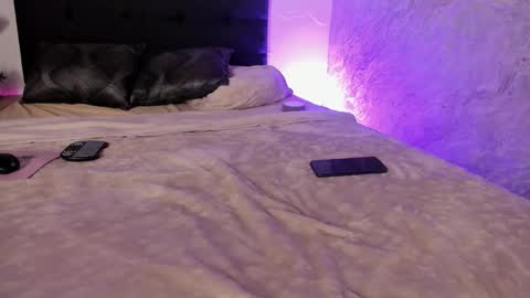 Bubbalo  online show from November 5, 2:33 am