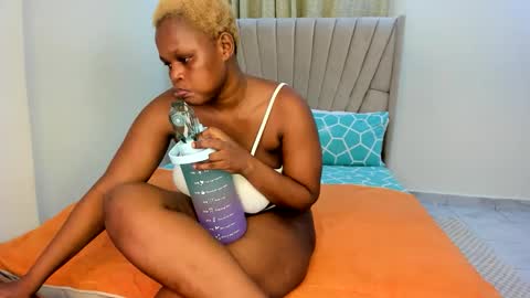 Stacy420 online show from April 12, 11:43 pm